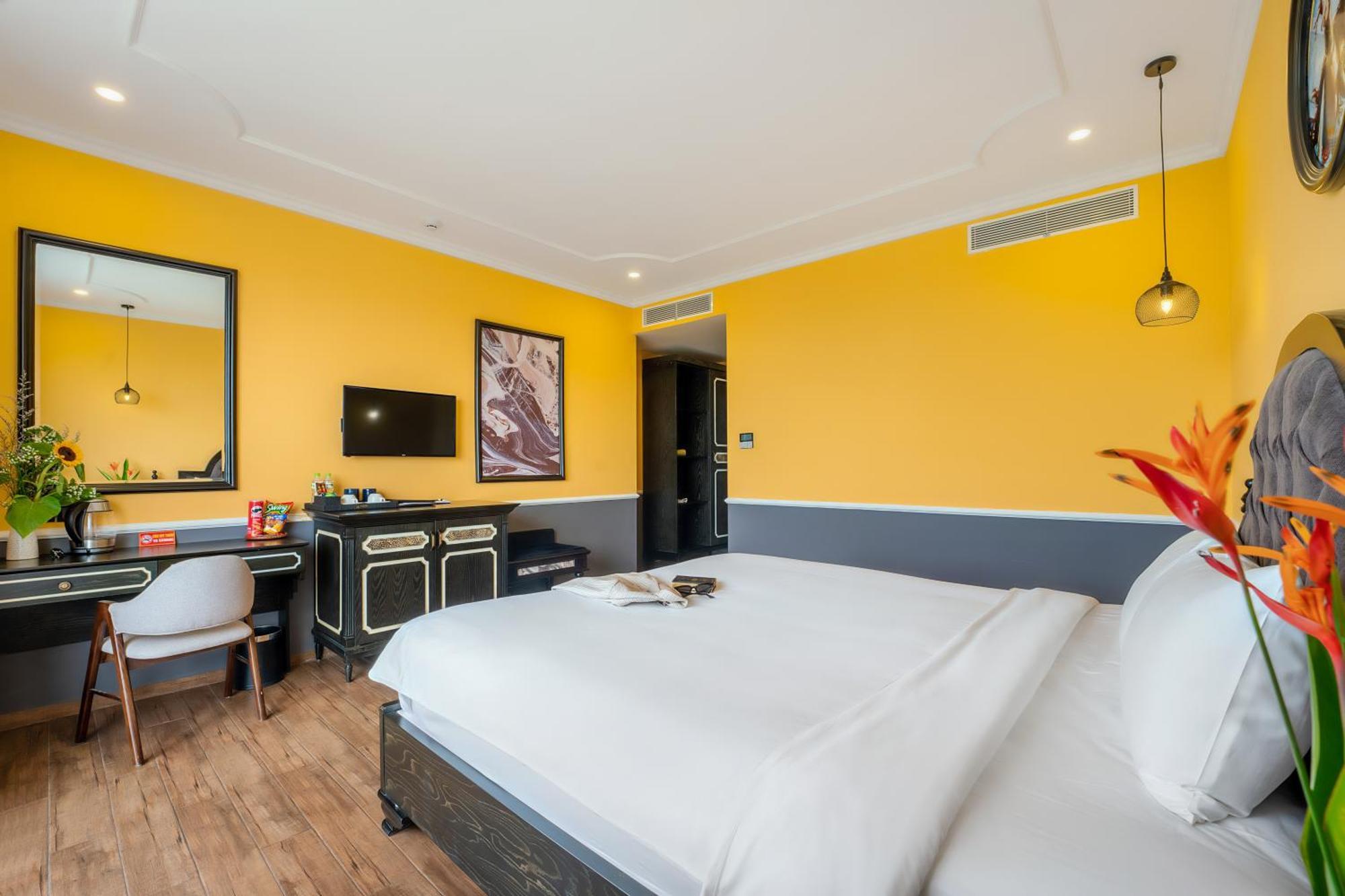 Athenia Hoi An Boutique Hotel & Spa Exterior photo