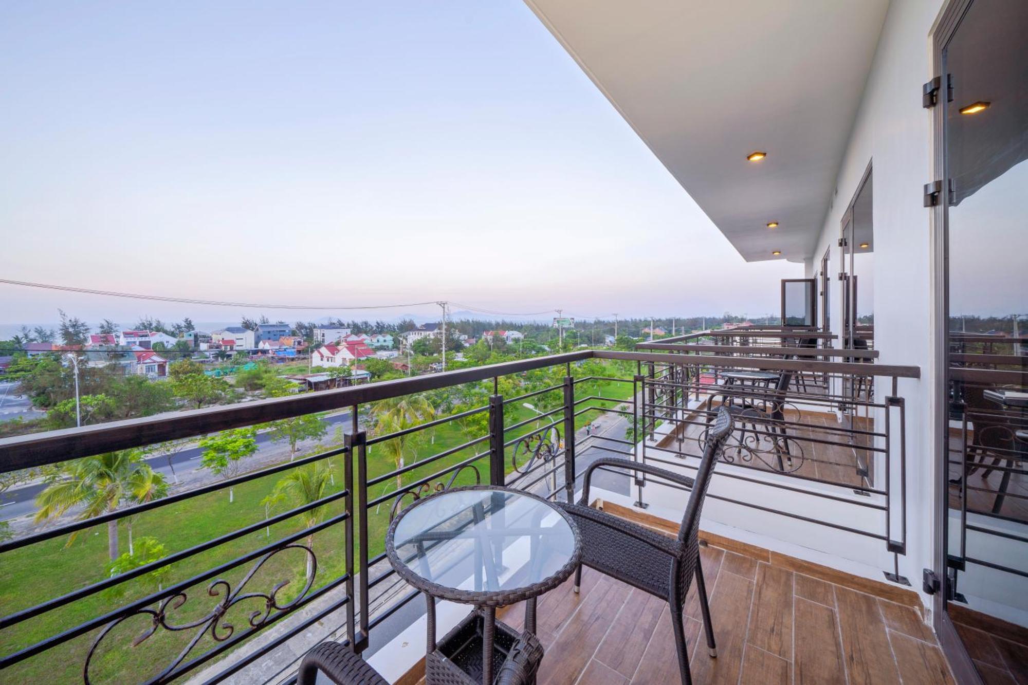 Athenia Hoi An Boutique Hotel & Spa Exterior photo